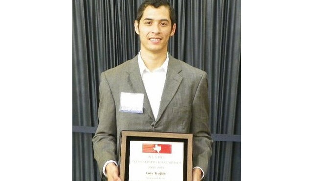 luis trujillo crop.jpg